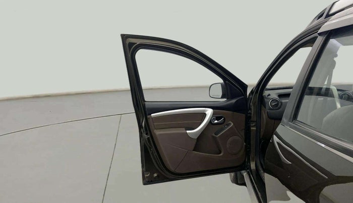 2019 Renault Duster 85 PS RXZ DIESEL, Diesel, Manual, 28,834 km, LHS Front Door