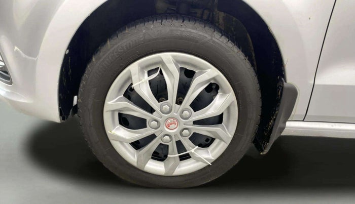 2019 Volkswagen Polo COMFORTLINE 1.0L MPI, Petrol, Manual, 51,101 km, Left Front Wheel