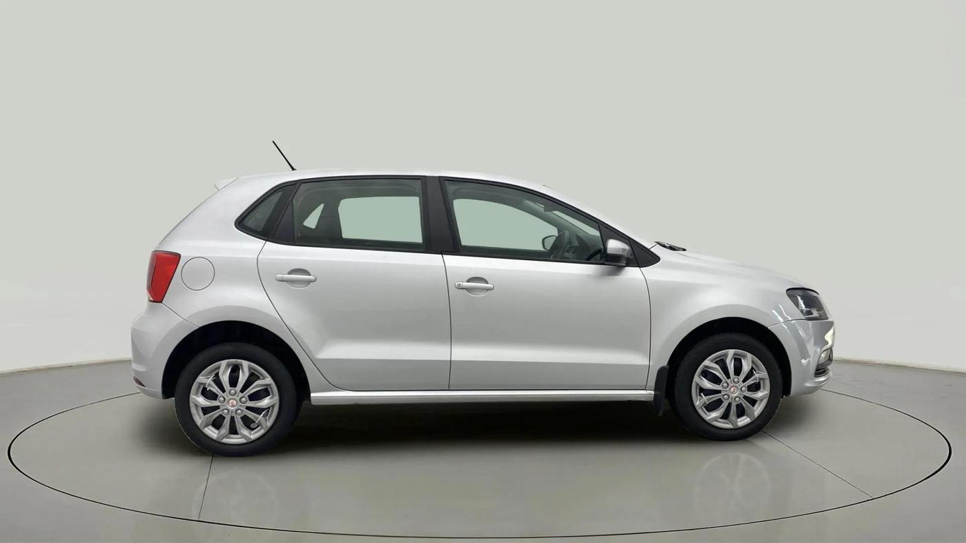 2019 Volkswagen Polo COMFORTLINE 1.0L MPI, Petrol, Manual, 51,217 km, Right Side View
