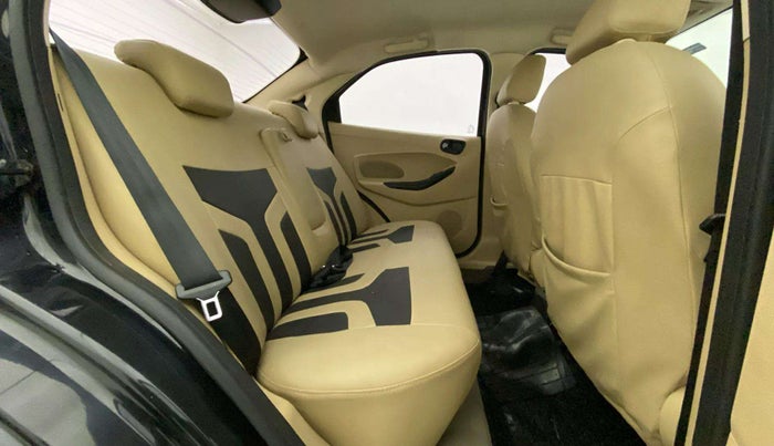 2018 Ford Figo Aspire TITANIUM 1.2 PETROL, Petrol, Manual, 84,266 km, Right Side Rear Door Cabin