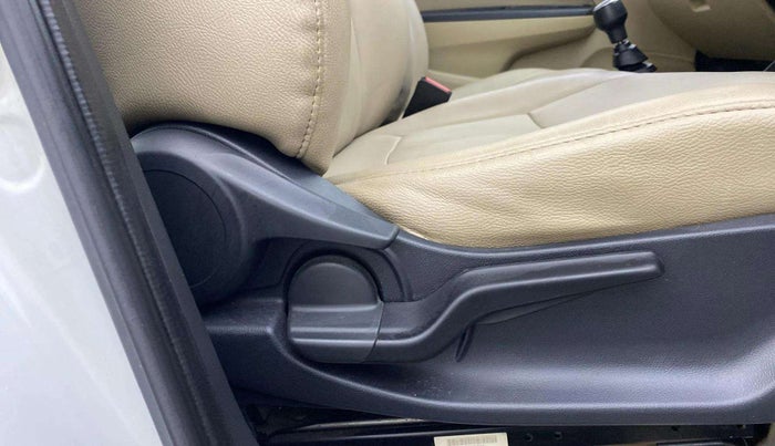 2019 Honda Amaze 1.2L I-VTEC V, Petrol, Manual, 53,818 km, Driver Side Adjustment Panel