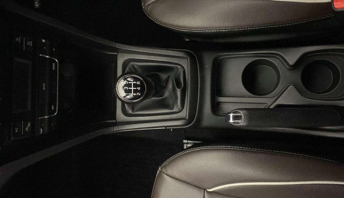 2020 Toyota URBAN CRUISER HIGH GRADE MT, Petrol, Manual, 36,528 km, Gear Lever