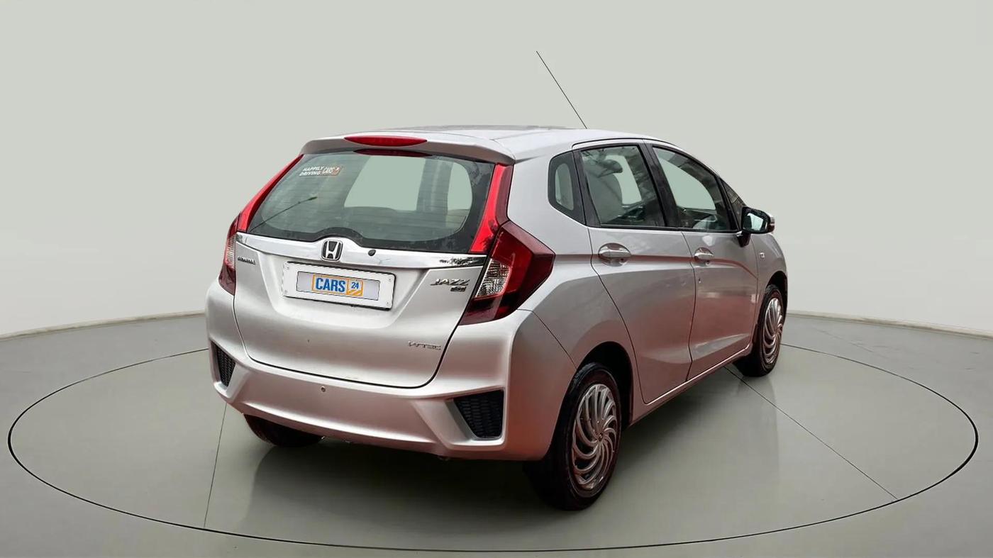 2017 Honda Jazz 1.2L I-VTEC S, Petrol, Manual, 51,371 km, Right Back Diagonal
