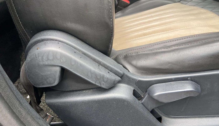 2020 Ford Ecosport TITANIUM + 1.5L PETROL AT, Petrol, Automatic, 77,665 km, Driver Side Adjustment Panel