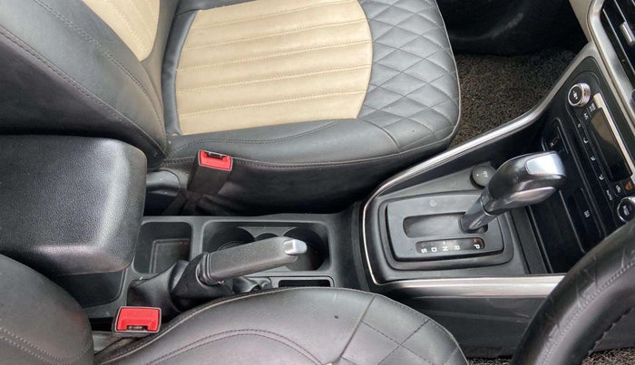 2020 Ford Ecosport TITANIUM + 1.5L PETROL AT, Petrol, Automatic, 77,665 km, Gear Lever