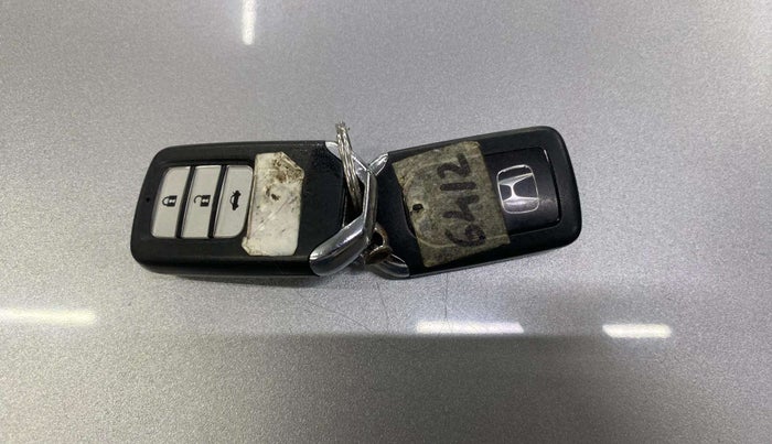 2019 Honda City 1.5L I-VTE V CVT, Petrol, Automatic, 31,768 km, Key Close Up