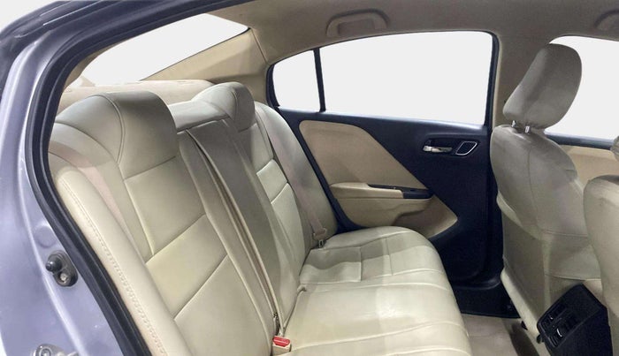 2019 Honda City 1.5L I-VTE V CVT, Petrol, Automatic, 31,768 km, Right Side Rear Door Cabin