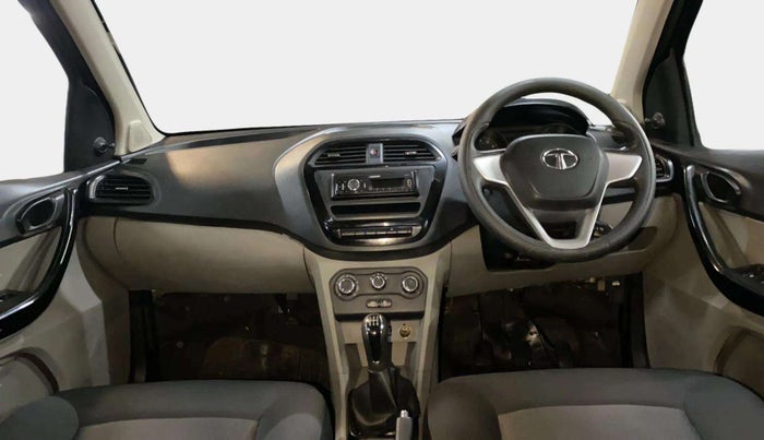 2018 Tata Tiago XM PETROL, Petrol, Manual, 66,019 km, Dashboard