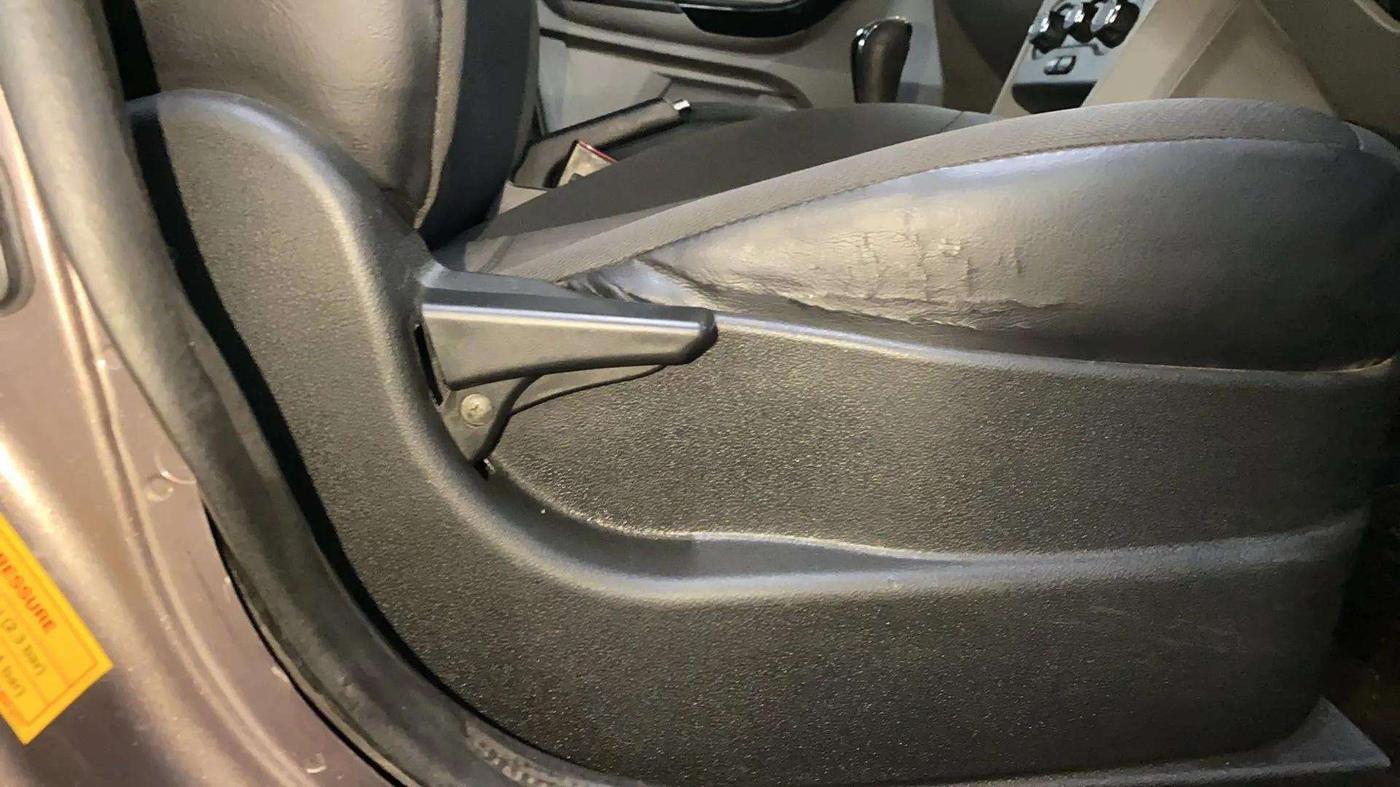 2018 Tata Tiago XM PETROL, Petrol, Manual, 66,118 km, Driver Side Adjustment Panel