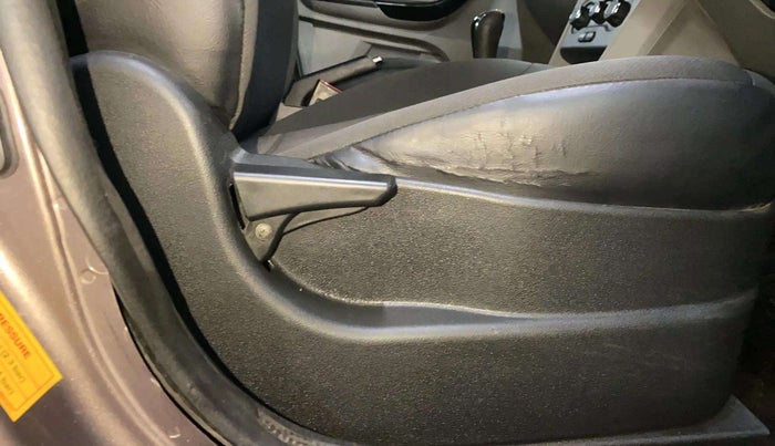 2018 Tata Tiago XM PETROL, Petrol, Manual, 66,019 km, Driver Side Adjustment Panel