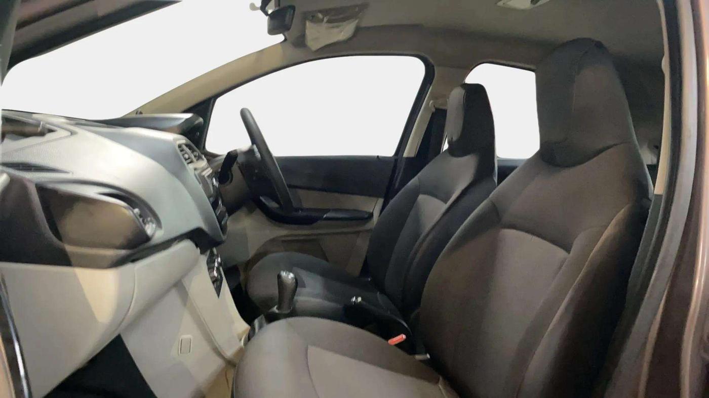 2018 Tata Tiago XM PETROL, Petrol, Manual, 66,118 km, Right Side Front Door Cabin