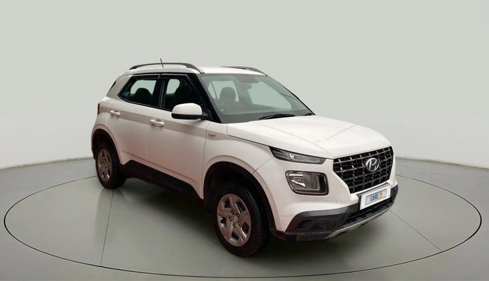 2021 Hyundai VENUE S 1.2, Petrol, Manual, 14,622 km, Right Front Diagonal