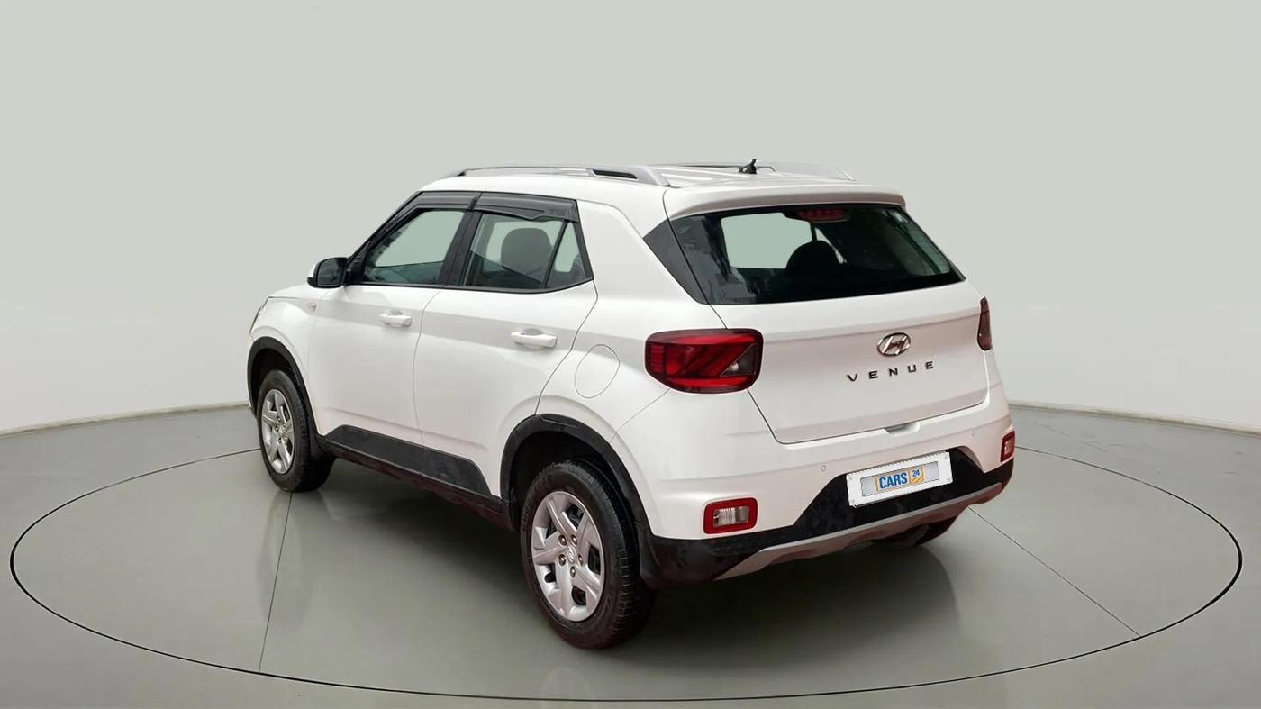 2021 Hyundai VENUE S 1.2, Petrol, Manual, 14,625 km, Left Back Diagonal