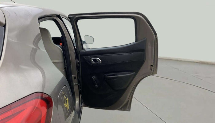 2018 Renault Kwid RXT 1.0 AMT, Petrol, Automatic, 45,397 km, RHS Rear Door