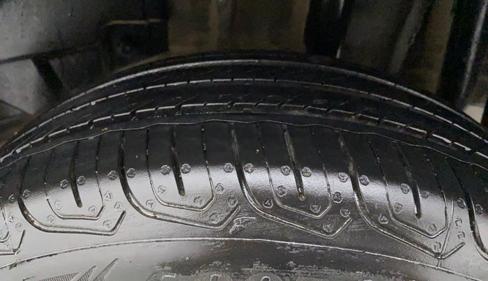 2022 Tata TIGOR XZ PLUS CNG, CNG, Manual, 10,076 km, Left Rear Tyre Tread
