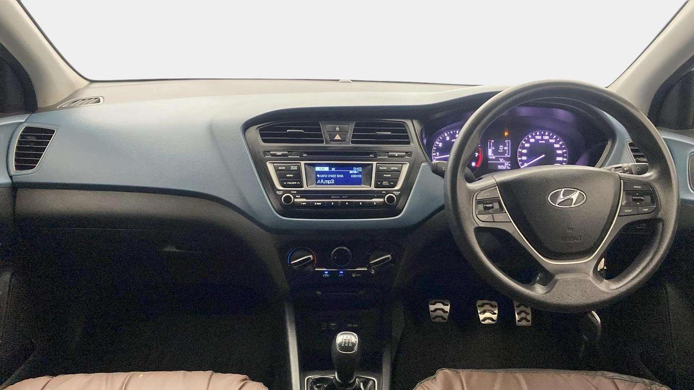 2015 Hyundai i20 Active 1.2 S, Petrol, Manual, 90,514 km, Dashboard