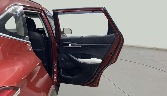 2022 KIA SELTOS HTK PLUS 1.5 IMT, Petrol, Manual, 21,022 km, RHS Rear Door