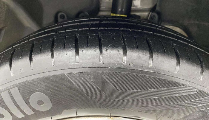 2017 Ford Ecosport TITANIUM 1.5L DIESEL, Diesel, Manual, 93,352 km, Left Front Tyre Tread