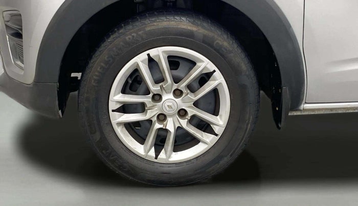 2019 Renault TRIBER RXT, Petrol, Manual, 39,143 km, Left Front Wheel