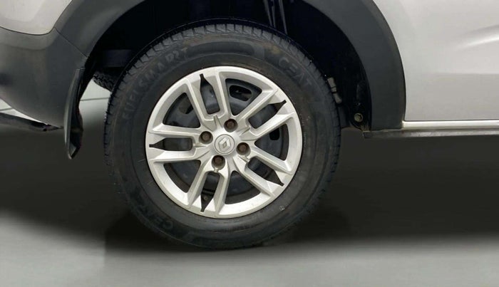 2019 Renault TRIBER RXT, Petrol, Manual, 39,143 km, Right Rear Wheel