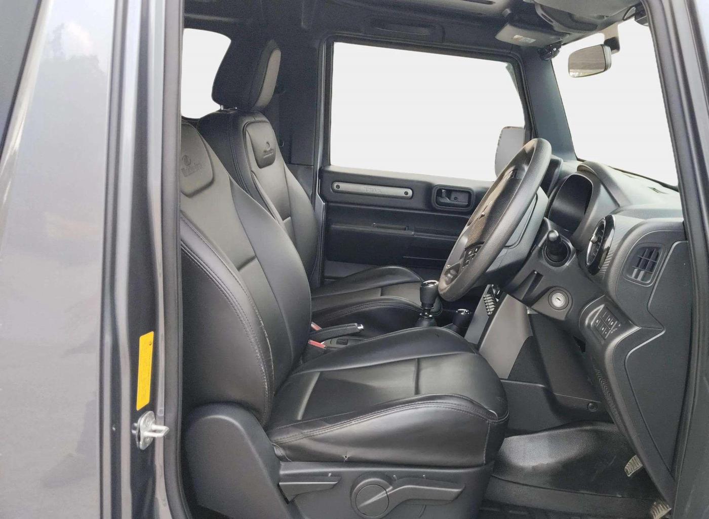 2023 Mahindra Thar LX HT PETROL 4WD MT, Petrol, Manual, 18,854 km, Right Side Front Door Cabin