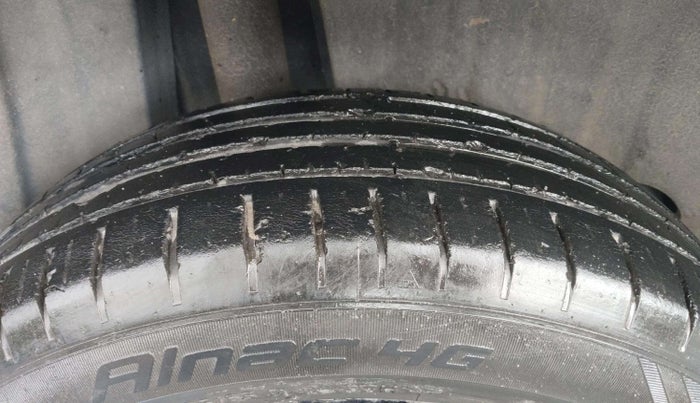 2022 Maruti Baleno ALPHA 1.2 AGS, Petrol, Automatic, 40,206 km, Right Rear Tyre Tread