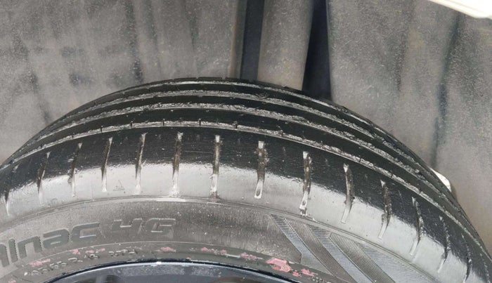 2022 Maruti Baleno ALPHA 1.2 AGS, Petrol, Automatic, 40,206 km, Left Rear Tyre Tread