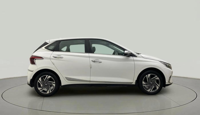 2022 Hyundai NEW I20 ASTA 1.2 MT, Petrol, Manual, 18,408 km, Right Side View