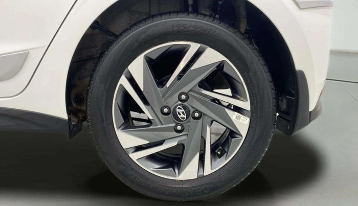 2022 Hyundai NEW I20 ASTA 1.2 MT, Petrol, Manual, 18,408 km, Left Rear Wheel