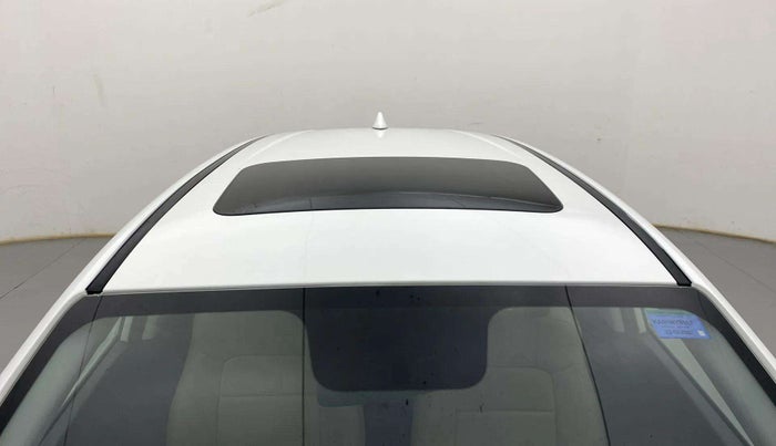 2022 Hyundai NEW I20 ASTA 1.2 MT, Petrol, Manual, 18,408 km, Moonroof/ Sunroof