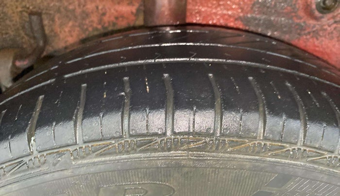 2014 Maruti Celerio VXI AMT, Petrol, Automatic, 88,208 km, Right Rear Tyre Tread