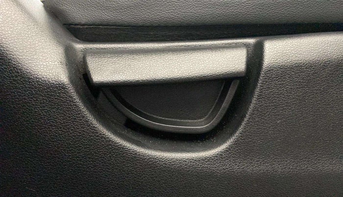 2021 Hyundai NEW SANTRO SPORTZ AMT, Petrol, Automatic, 30,374 km, Driver Side Adjustment Panel