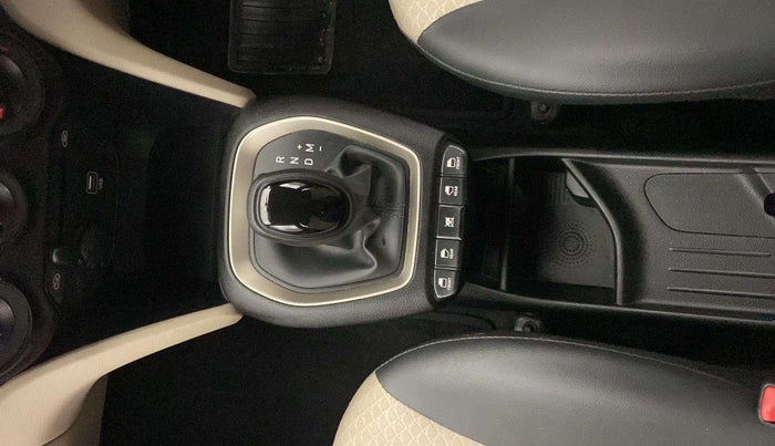 2021 Hyundai NEW SANTRO SPORTZ AMT, Petrol, Automatic, 30,374 km, Gear Lever