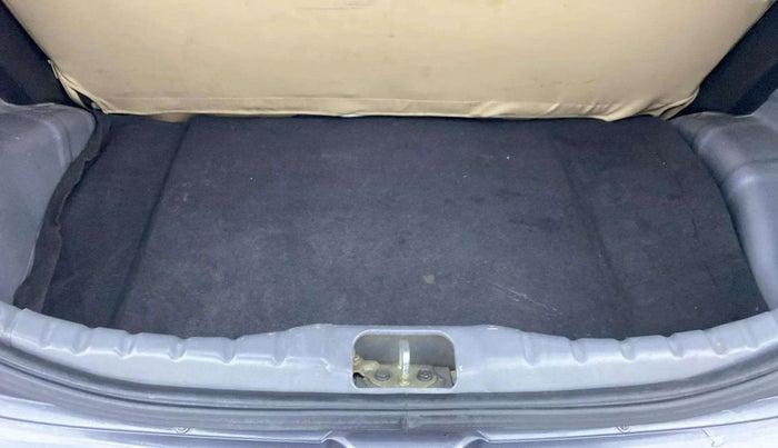 2017 Hyundai Eon MAGNA + AIRBAG, Petrol, Manual, 51,463 km, Boot Open Zoomed View