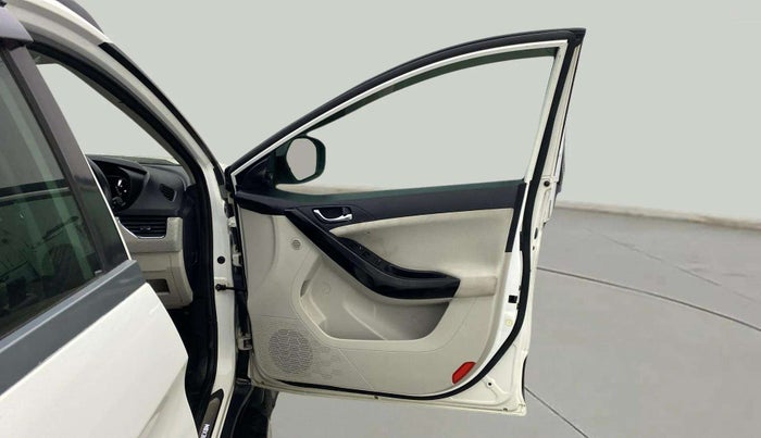 2020 Tata NEXON XZ PLUS PETROL, Petrol, Manual, 72,593 km, RHS Front Door