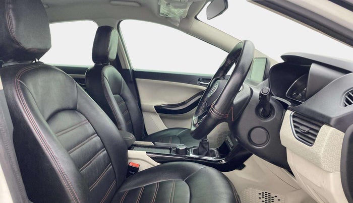 2020 Tata NEXON XZ PLUS PETROL, Petrol, Manual, 72,593 km, Right Side Front Door Cabin