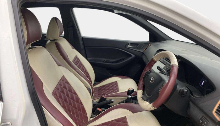 2017 Hyundai i20 Active 1.2 SX, Petrol, Manual, 43,782 km, Right Side Front Door Cabin