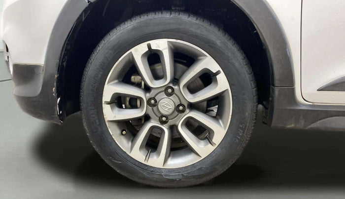 2017 Hyundai i20 Active 1.2 SX, Petrol, Manual, 43,782 km, Left Front Wheel