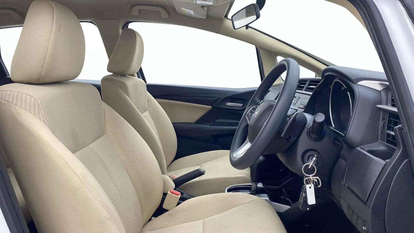 2022 Honda Jazz 1.2L I-VTEC V CVT, Petrol, Automatic, 27,734 km, Right Side Front Door Cabin