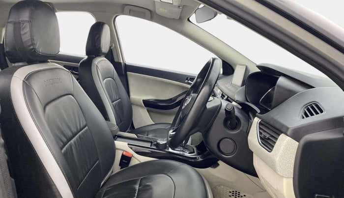 2020 Tata NEXON XZA PLUS (O) PETROL, Petrol, Automatic, 60,663 km, Right Side Front Door Cabin