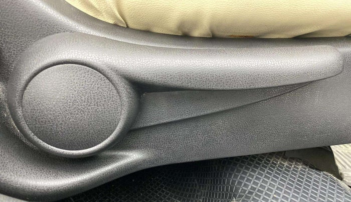 2018 Nissan Sunny XV CVT, Petrol, Automatic, 20,555 km, Driver Side Adjustment Panel