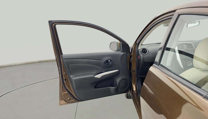 2018 Nissan Sunny XV CVT, Petrol, Automatic, 20,555 km, LHS Front Door