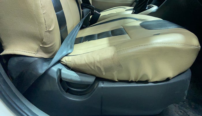 2017 Hyundai Grand i10 SPORTZ 1.2 KAPPA VTVT, Petrol, Manual, 41,714 km, Driver Side Adjustment Panel