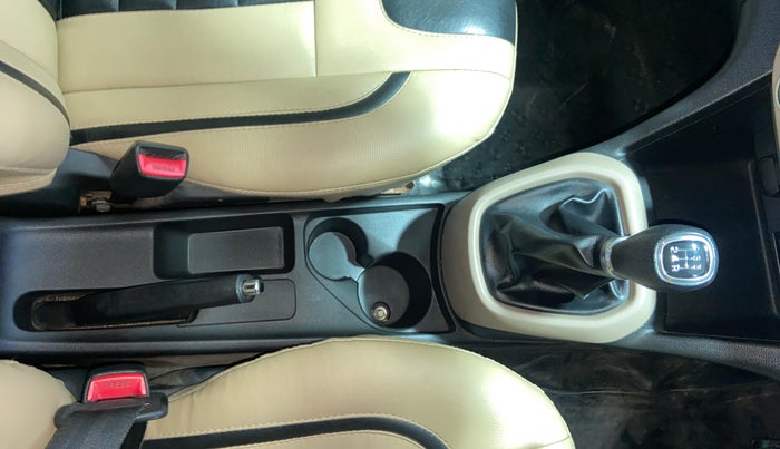 2017 Hyundai Grand i10 SPORTZ 1.2 KAPPA VTVT, Petrol, Manual, 41,714 km, Gear Lever