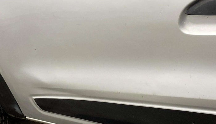 2020 Renault Kwid RXL, Petrol, Manual, 46,238 km, Front passenger door - Minor scratches
