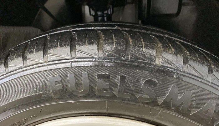 2020 Renault Kwid RXL, Petrol, Manual, 46,238 km, Right Front Tyre Tread