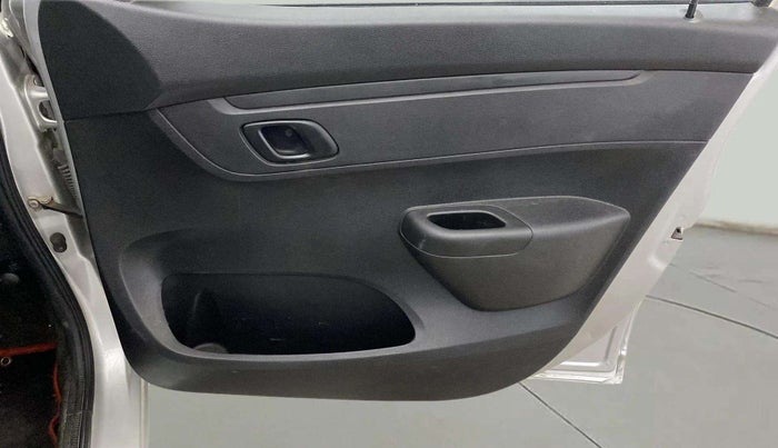 2020 Renault Kwid RXL, Petrol, Manual, 46,238 km, Driver Side Door Panels Control