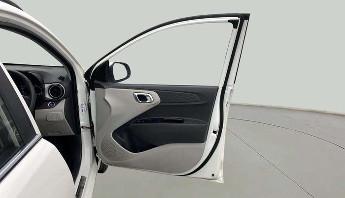 2023 Hyundai GRAND I10 NIOS ASTA 1.2 KAPPA VTVT, Petrol, Manual, 11,088 km, RHS Front Door
