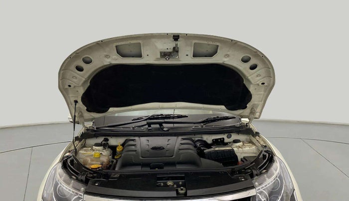2021 Mahindra XUV500 W7, Diesel, Manual, 19,412 km, Open Bonet