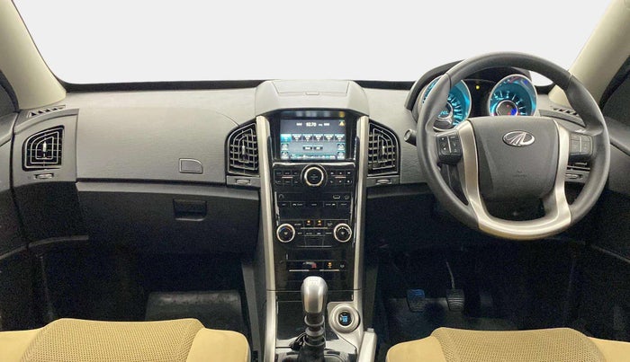 2021 Mahindra XUV500 W7, Diesel, Manual, 19,412 km, Dashboard